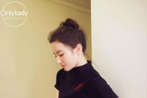 刘亦菲穿白色透视短裙秀曲线图片