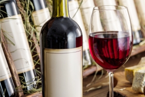 葡萄酒酒瓶饮料高清图片