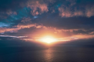 海边夕阳景色