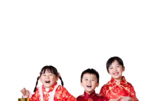 小孩拿灯笼