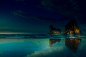 海边海滩暗色调风景4k壁纸