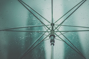 雨伞 雨水 水滴 4k壁纸 3840x2160