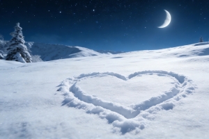 冬天 夜晚 星空 月亮 雪地 爱心4k风景壁纸