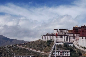 布达拉宫背景