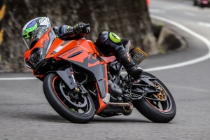  ktm 摩托车 自行车 摩托车手 赛车 运动 4k壁纸 3840x2160