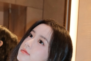 包上恩4k手机壁纸高清