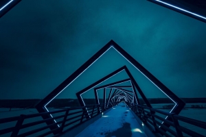 桥梁 隧道 霓虹灯 灯光 蓝色 夜间 4k壁纸 3840x2160