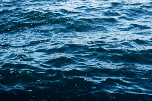 海 水 表面 波浪 4k壁纸 3840x2160