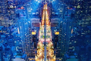 城市夜景车水马龙景象