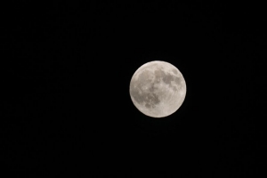 满月 月亮 夜晚 黑色 4k壁纸 3840x2160