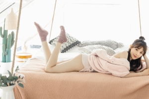 刘奕宁女神养眼美腿 4k美女壁纸3840x2160