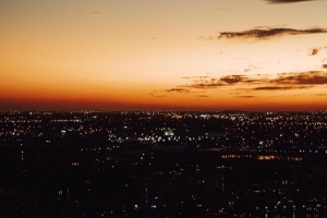 夜城 天际线 城市灯光 夜空 夜间景观 4k壁纸 3840x2160