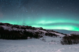 北极光 极光 夜晚 星空 北方 雪 风景 4k壁纸 3840x2160