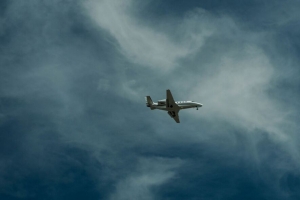 飞机 飞行 天空 4k壁纸 3840x2160