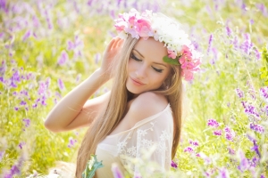 夏天 鲜花 美女 花环 4K壁纸