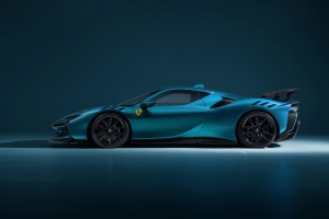 法拉利SF90 Stradale 蓝色跑车 4K高清壁纸 3840x2400