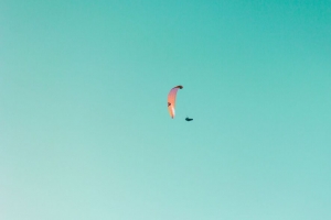 滑翔伞 滑翔伞 飞行 天空 极简主义 4k壁纸 3840x2160