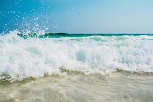 海滩 泡沫 海洋 海景 海滨 海浪 5K壁纸