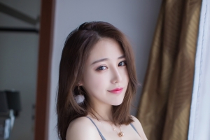 刘奕宁Lynn 性感内衣女神手机壁纸