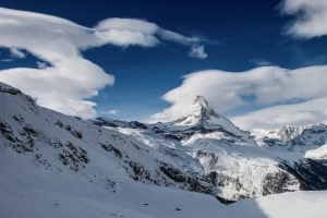 马特宏峰的雪锥风景4K壁纸