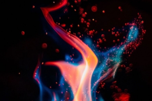 火 火焰 火花 眩光 深色 4k壁纸 3840x2160