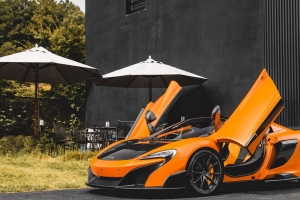  mclaren 675lt蜘蛛 mclaren 汽车 橙色 跑车 4k壁纸 3840x2160