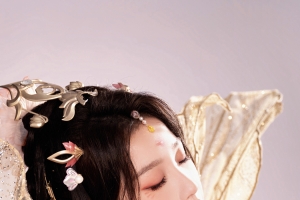 虞书欣 凤凰 美女 4k手机壁纸