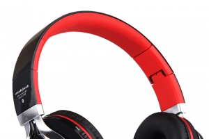 红色无线耳机高清PNG透明装饰素材-生活用品设计图片免费下载