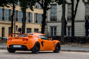 莲花exige 莲花 汽车 橙色 背面 4k壁纸 3840x2160