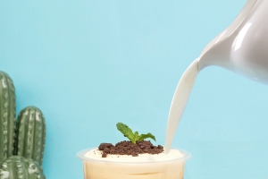 小清新夏季奶茶海报