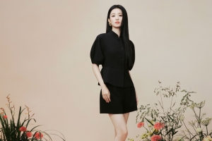 王楚然黑色套装美女4K壁纸3840x2400