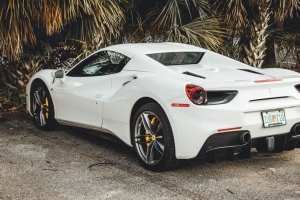 法拉利488 gtb 跑车 豪华 4k壁纸 3840x2160