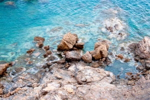海岸 石头 海 水 4k壁纸 3840x2160