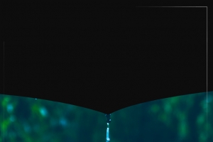 清新文艺雨滴海报