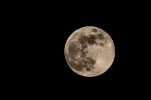 月亮 满月 黑色 夜间 4k壁纸 3840x2160
