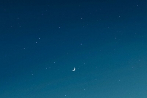 简约文艺夜空背景