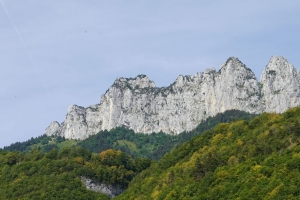 山 岩石 树木 风景 4k壁纸 3840x2160