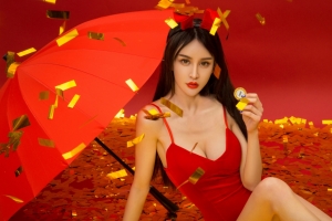 U246青树 新年美女4k壁纸