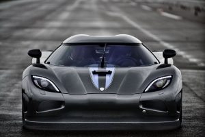 科尼赛克Agera 灰色的超级跑车图片