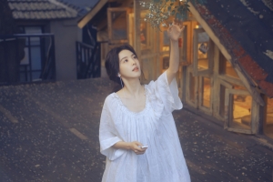 章若楠 白色裙子 清新 4K高清壁纸美女 3840x2400