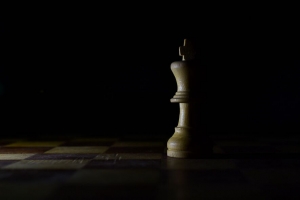 国际象棋 国王 人物 游戏 棋盘 阴影 深色 4k壁纸 3840x2160