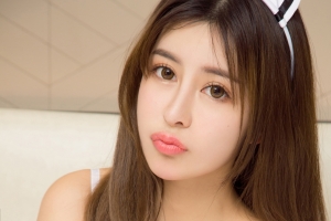 可爱嘟嘴美女尤柔美4k壁纸