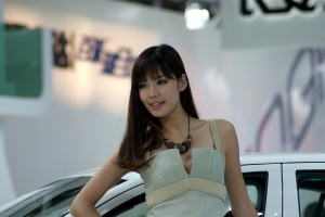 模特 性感 车模4K壁纸