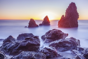 马林岬角海滩日落4k风景壁纸