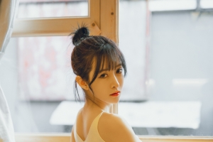 居家好身材美女4k手机壁纸竖屏美女