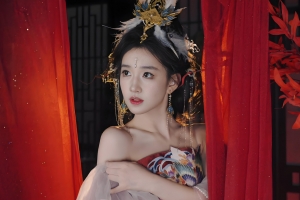 黄玉瑶 新倩女幽魂七夕婚服2560x1600美女壁纸