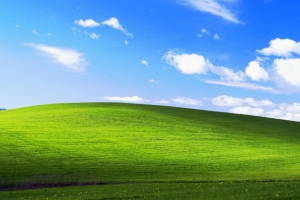 蓝天白云绿草地 Bliss 4096x2160风景4k壁纸