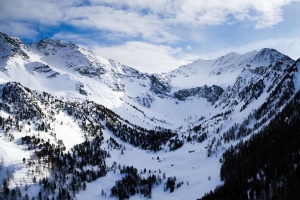 山脉 雪 阿尔卑斯山 云 雪地 4k壁纸 3840x2160