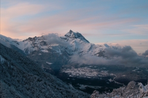 远山 高峰 雪山 4K风景图片壁纸