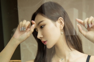 安柔 长发气质美女4k桌面壁纸